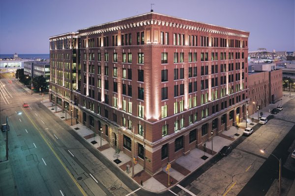 Johnson Controls Headquarters Downtown Milwaukee