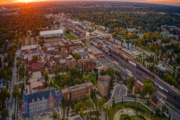 Banner_University_of_North_Dakota_600x400