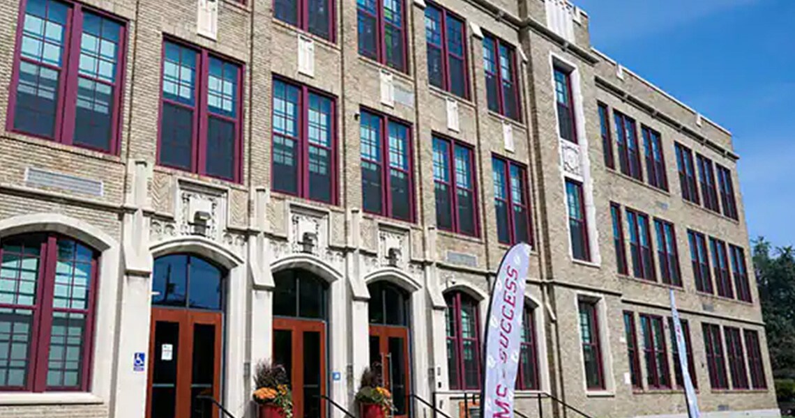 The front of the School District of Lancaster’s building