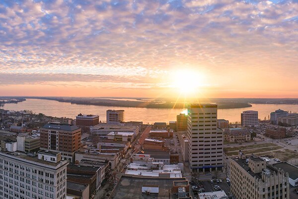 Aerial view of the cityscape of Evansville, Indiana