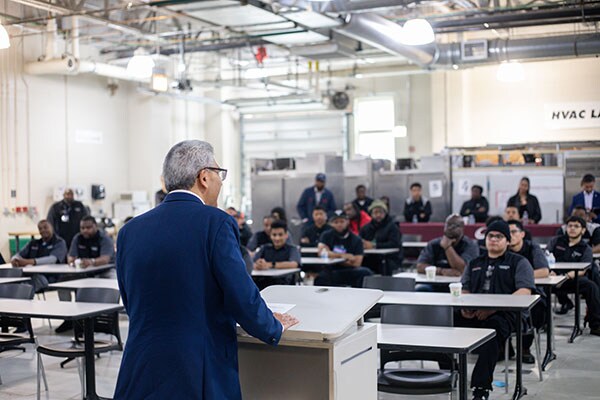 Johnson Controls and Kennedy-King College partner to bridge skilled ...