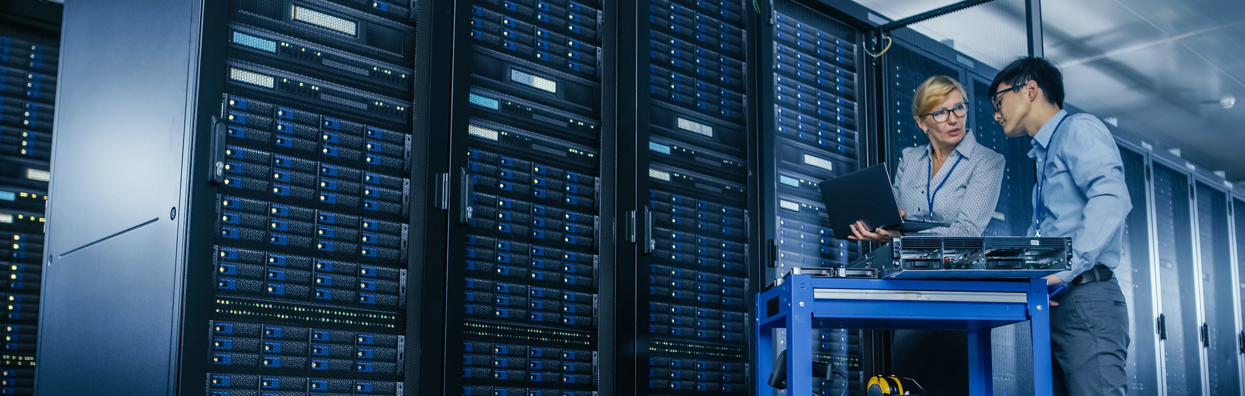 A major IT services provider in Germany transformed its energy management strategy with OpenBlue to achieve full compliance, real-time energy insights and future-ready scalability.