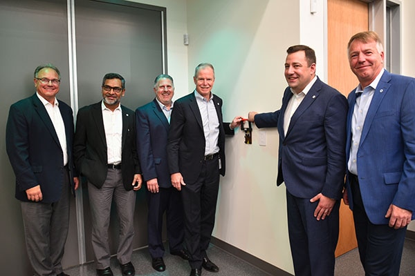 Johnson Controls Opens New Innovation Center in Glendale, Advancing Smart, Healthy and Sustainable Building Technologies