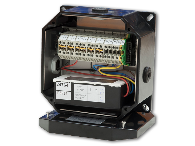 Loudspeaker termination unit