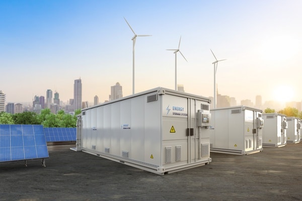Mihir Nandkeolyar discusses how data centers will achieve greater energy efficiency optimized operations through on-site power generation.