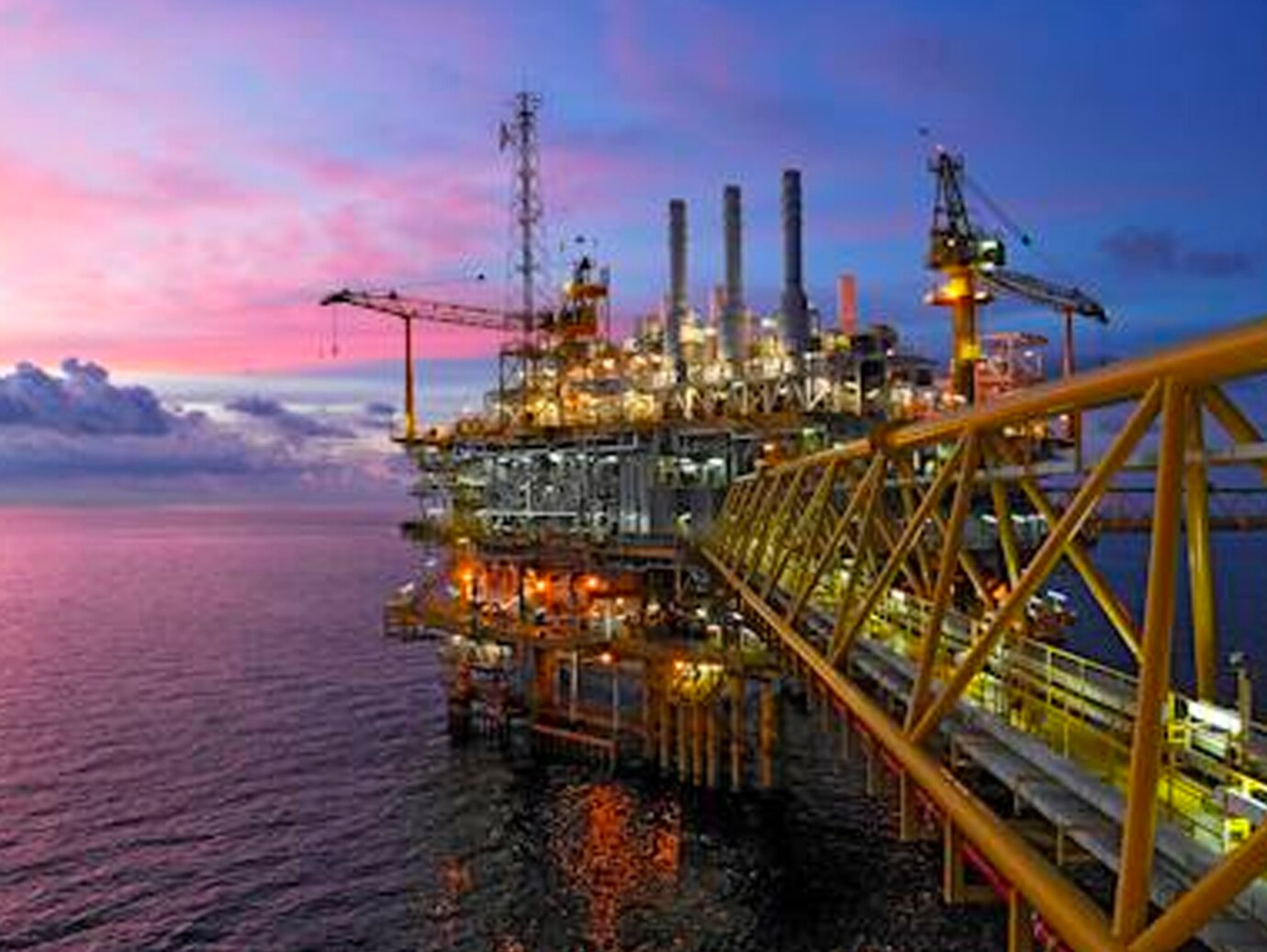 Angular view of an offshore oil rig